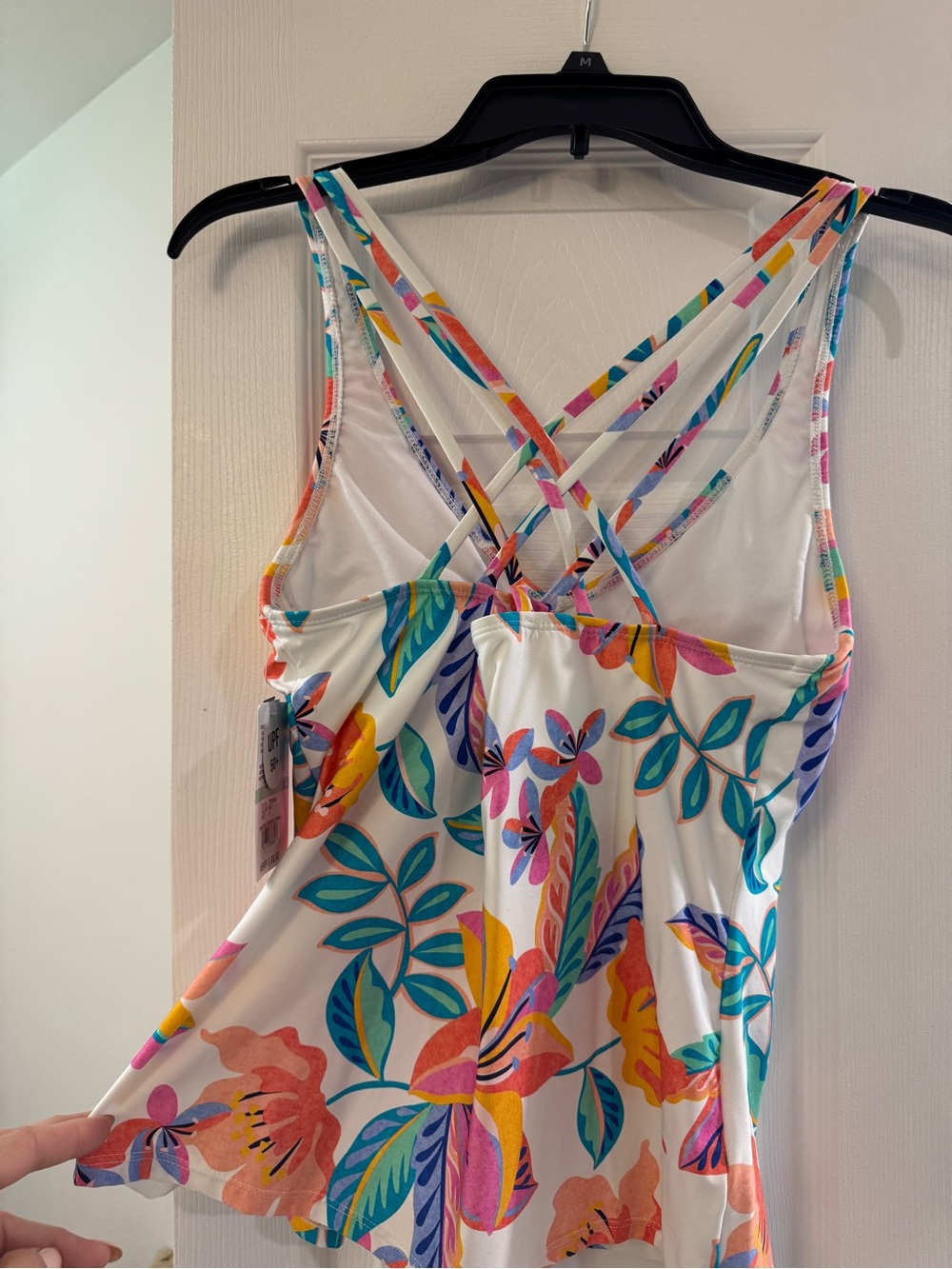 24th & Ocean. White Tropical Floral Strappy tankini. - Picture 2 of 4